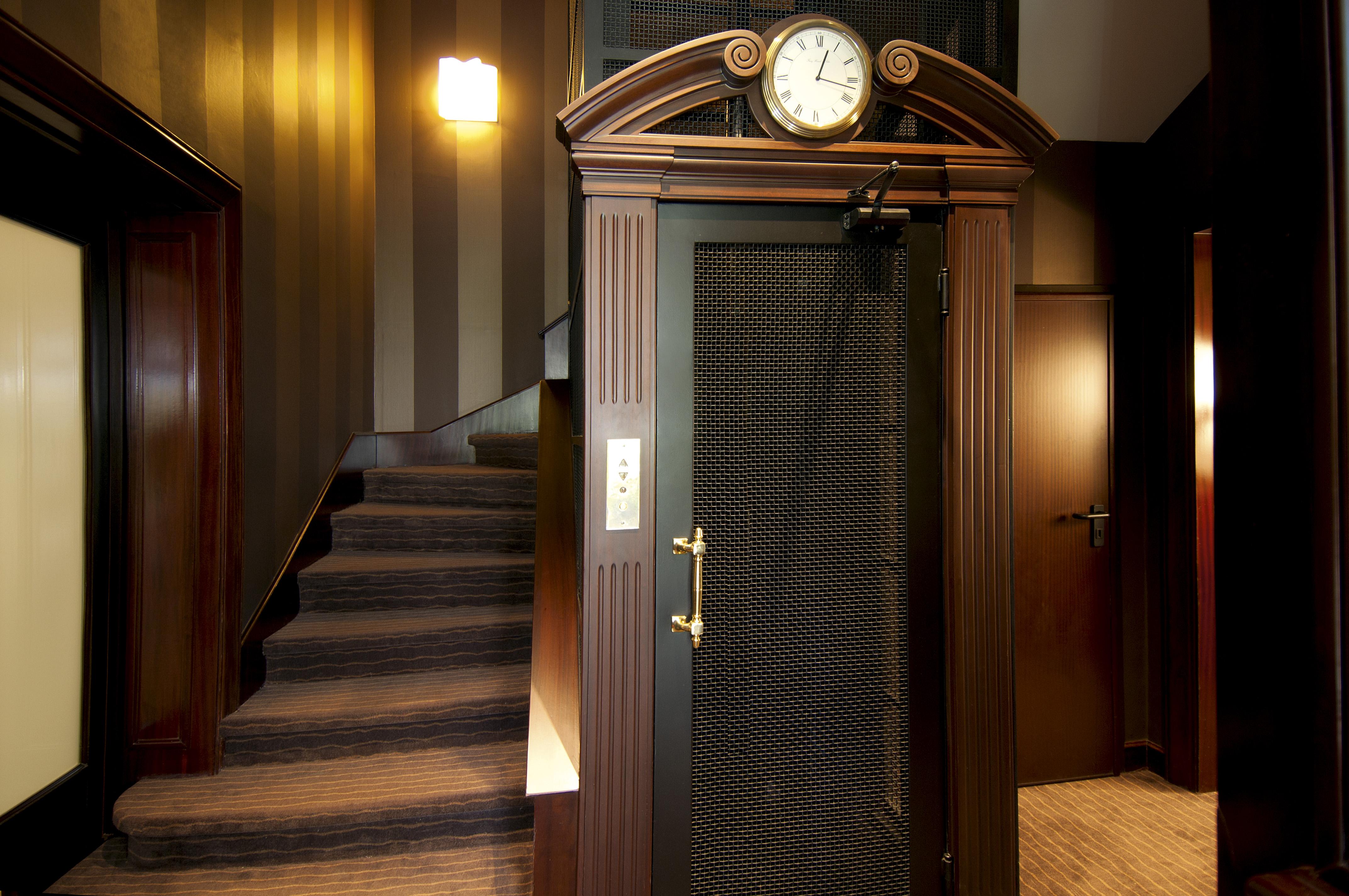 The Kefalari Suites Атина Екстериор снимка