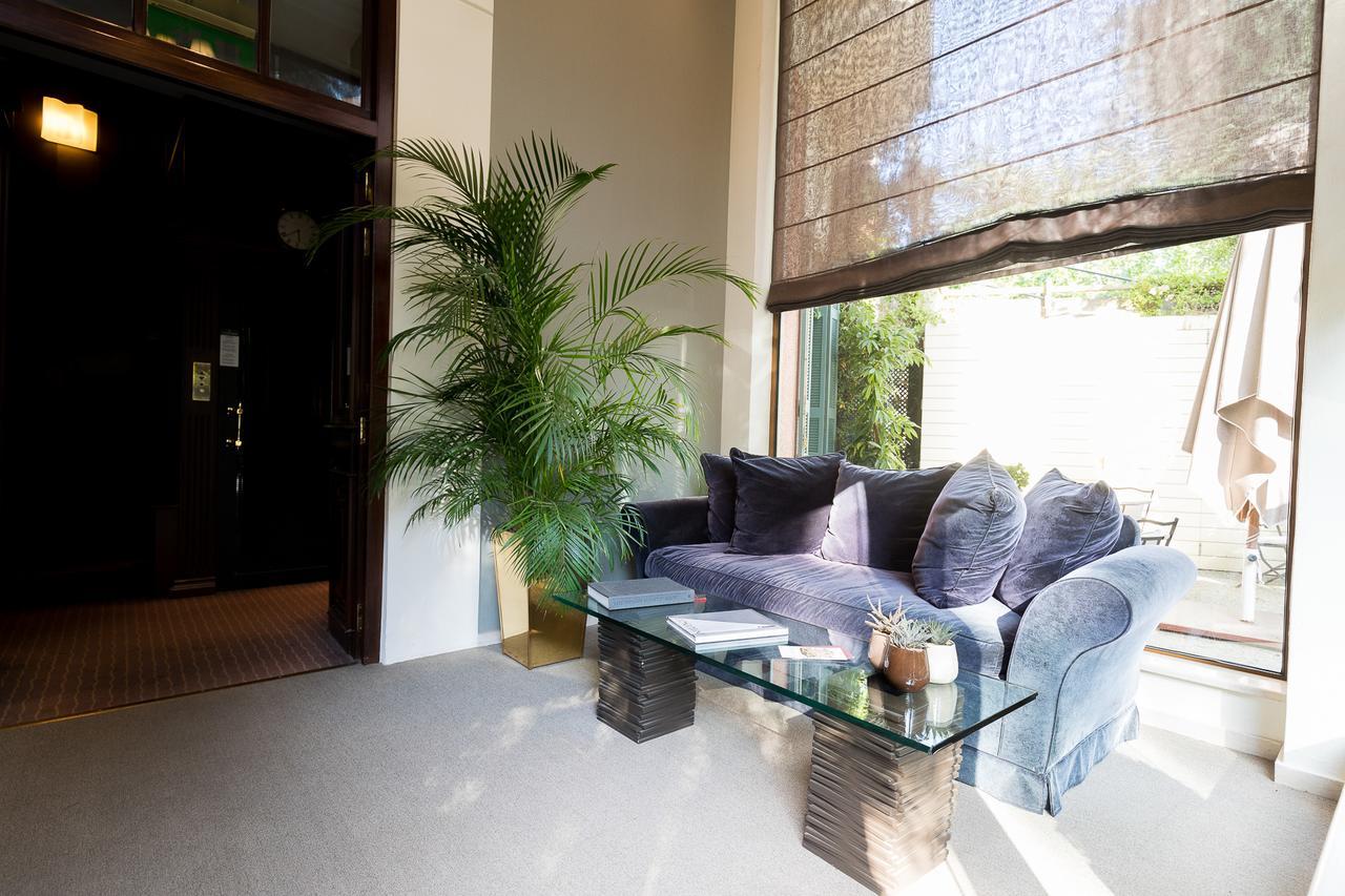 The Kefalari Suites Атина Екстериор снимка