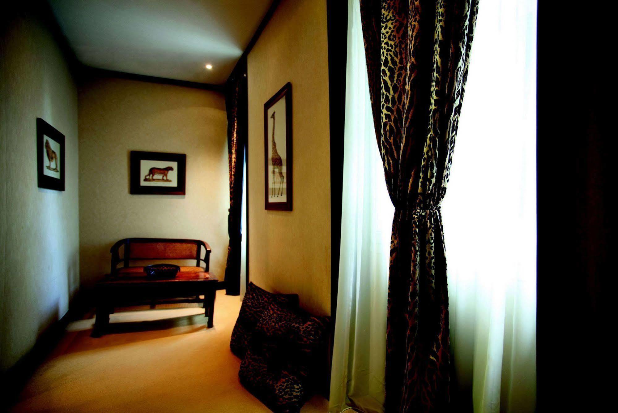 The Kefalari Suites Атина Екстериор снимка
