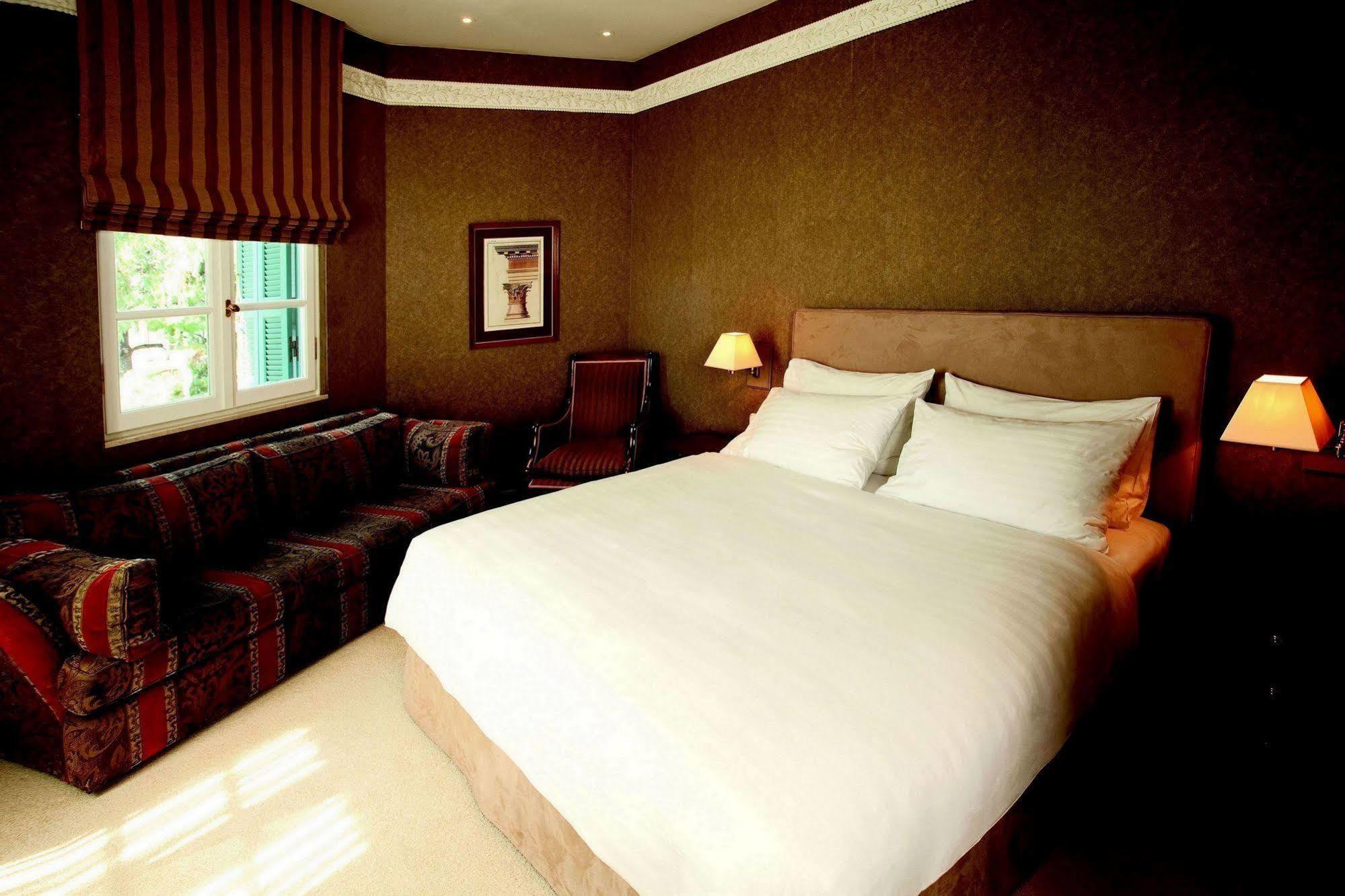 The Kefalari Suites Атина Екстериор снимка